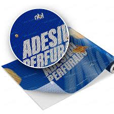 Impressão em Adesivo Perfurado